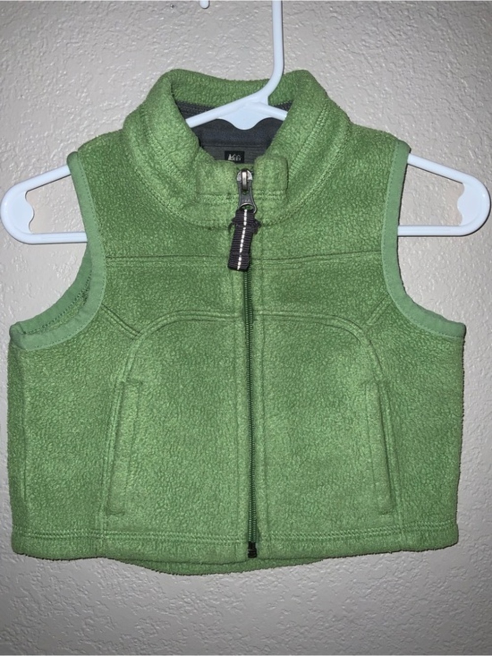 REI Green Fleece Vest Zip Front Size 12 Months